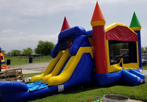 Castle 4n1 wet combo bounce house rental from Inflatable Party Magic Cleburne, Tx