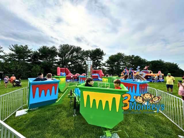 Turbo Tubs Carnival Ride MD - 3 Monkeys Inflatables