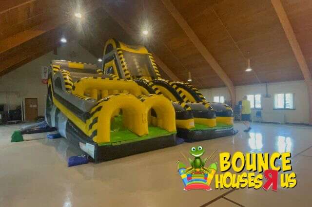 Indoor Party Rentals Specialist Chicago/Bounce Houses R Us