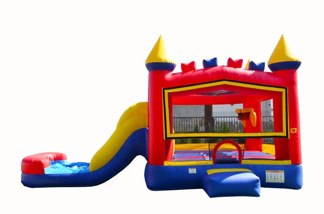 Rainbow Inflatable Bounce House with wet Slide