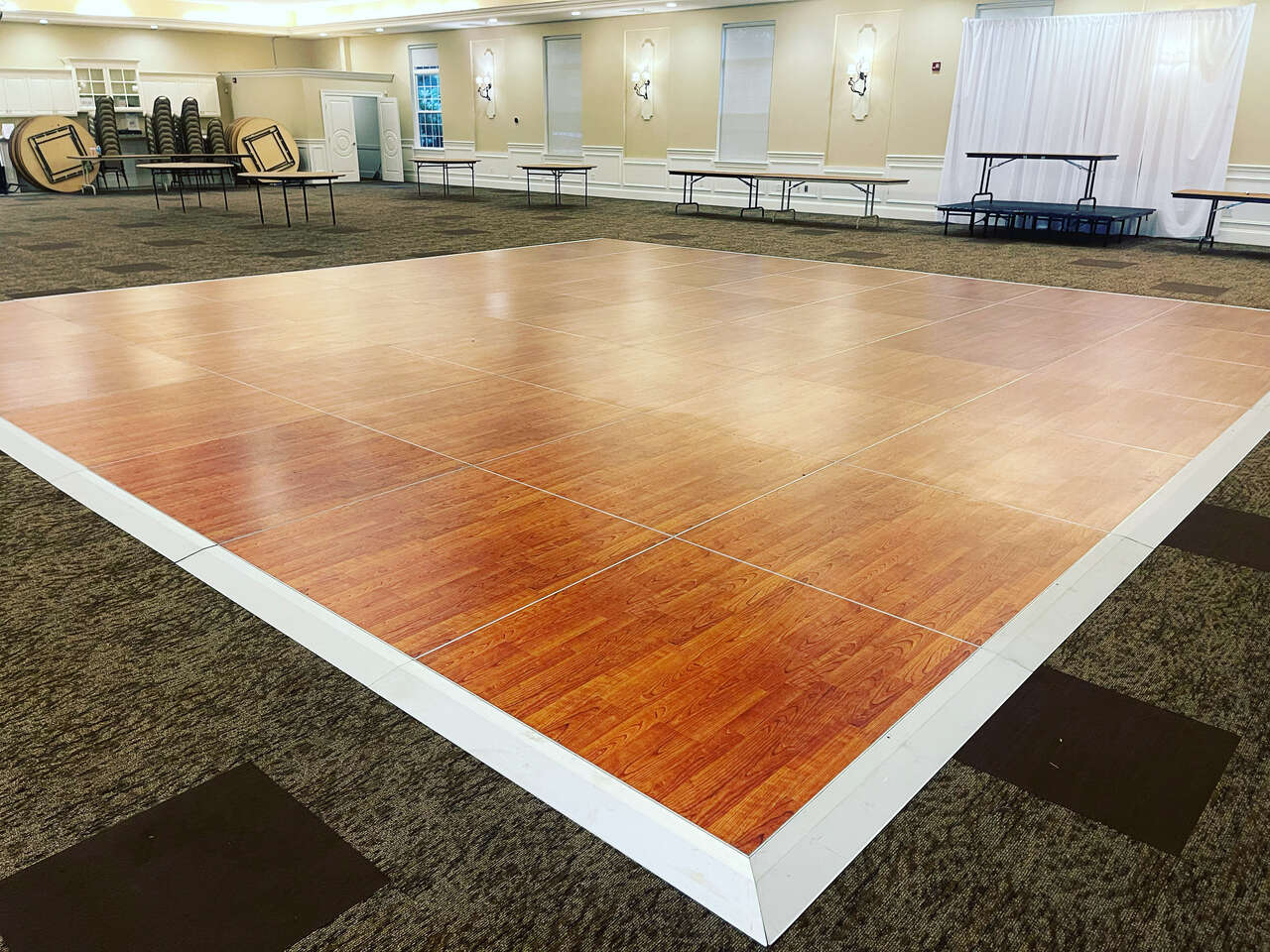 Indoor dance floor rental