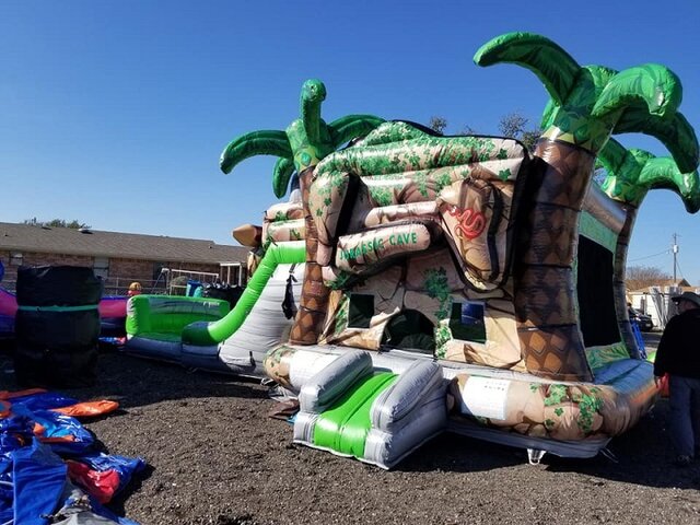 Bounce House with double water slide rental